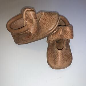 Freshly Picked Baby Knotted Bow Leather Moccasins Size 3